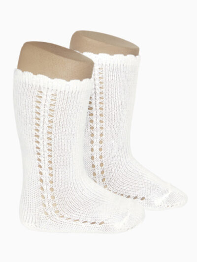 Chaussettes hautes bébé ajourées – Crème