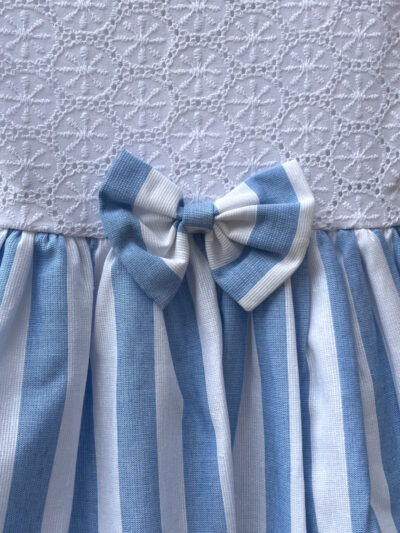 Elegante vestido de rayas – Blanco/azul