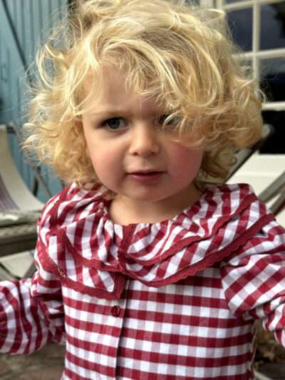 Vestido infantil de niña de cuadros vichy – Burdeos