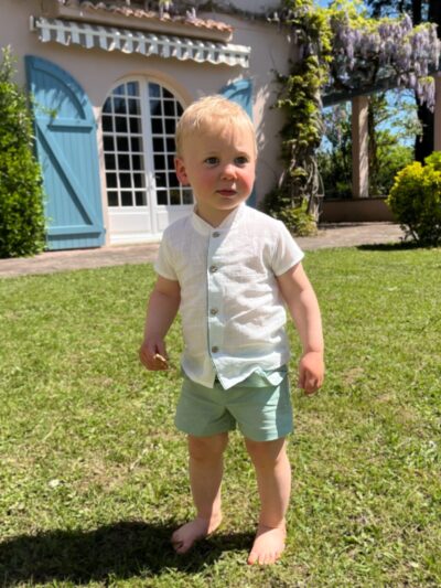 Conjunto de camisa y pantalón corto para niño – Verde