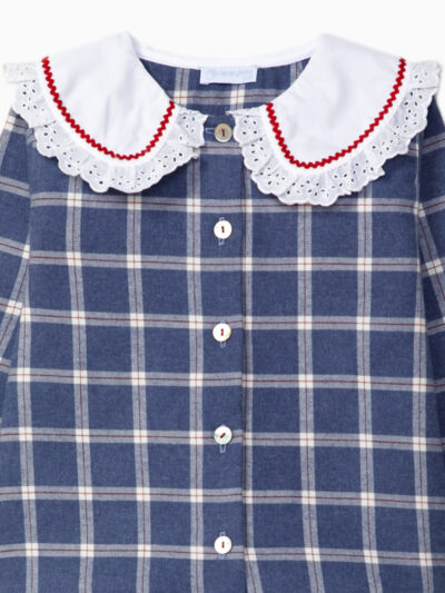 Pyjama fille carreaux et broderies anglaises – Bleu