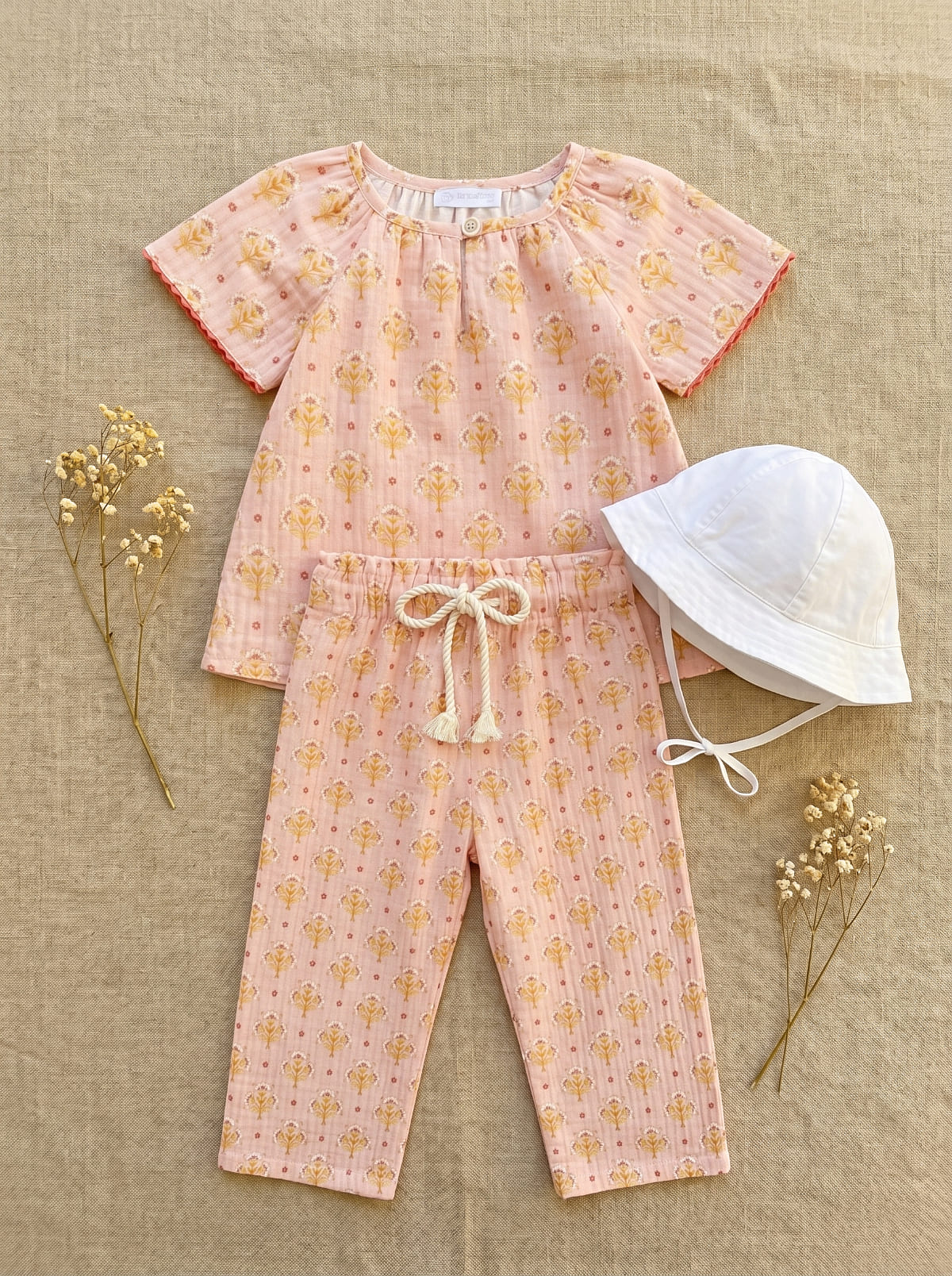 Look fille Soleil poudré – Ensemble blouse et pantalon assorti