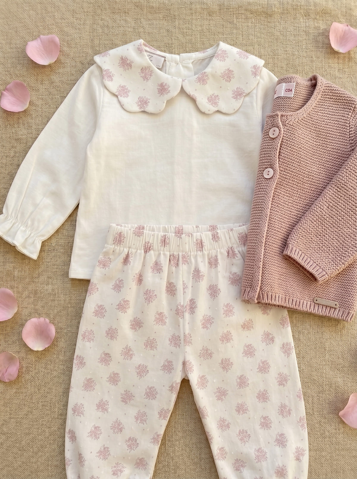 Look fille Douce romance – Ensemble fleuri rose – Image 2