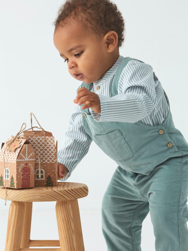 Completo bambino salopette e camicia a righe - Verde